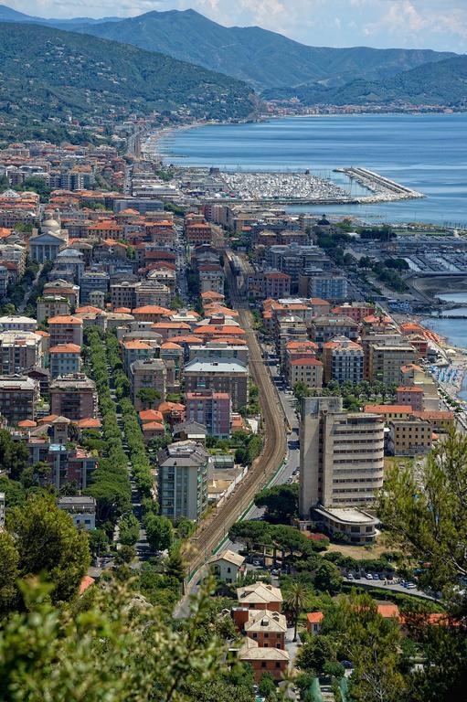 Hotel Santa Maria Chiavari Esterno foto